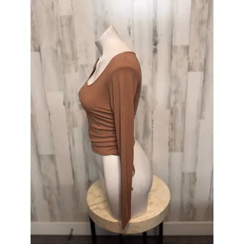 Brown Long Sleeve Ruched Side Top – Size M Size M