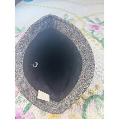 D&Y NY Herringbone Wool Blend Newsboy Cap Hat Women Gray