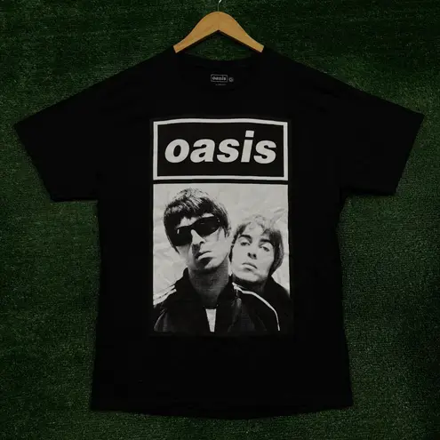 Oasis Noel & Liam Boxed Photo Rock Band T-Shirt Size Large