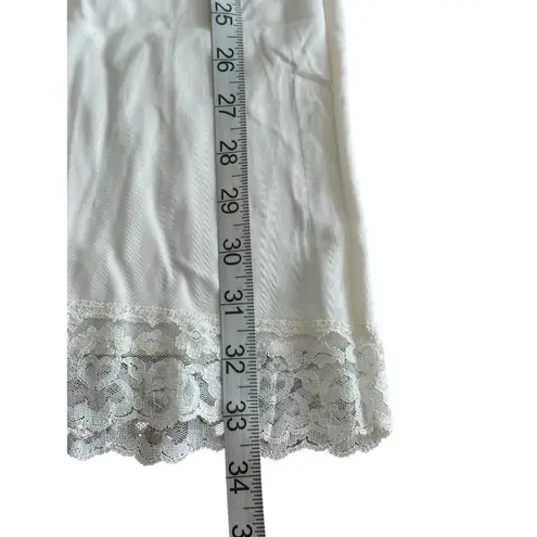 Vintage Opalaire Slip Skirt W/ Lace Hem & Middle Slit Medium Antron III Nylon M