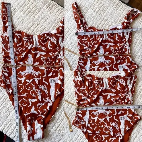 We Wore What Danielle Statues OP XS