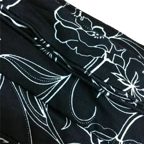 Investments Women Capri Pants Black White Cotton Size 6 Petite Floral Pockets u