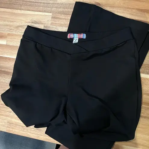 Urban Outfitters  Flare Leggings Crossover Waist Size 6