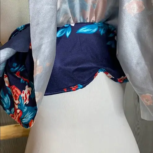 Popreal Floral Ruffle Bikini Top NWT Size M