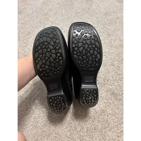 Born concept BOC Shoes Womens 9 M Casual Comfort Split Toe Wedge Clogs BC3596 Black Leather