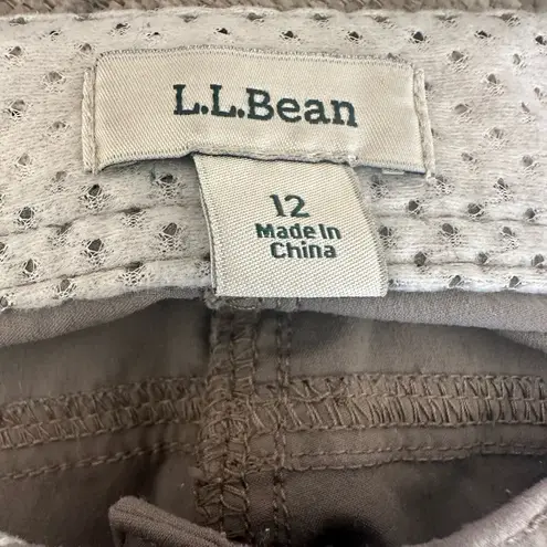 L.L. Bean Water Resistant Zipper Cargo Shorts Size 12