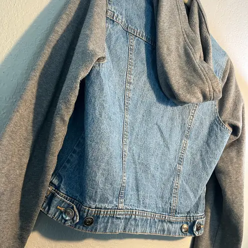 Y2K Vintage 2000s Blue and Gray Jean Jacket with Cropped Style SZ M Coat Size M