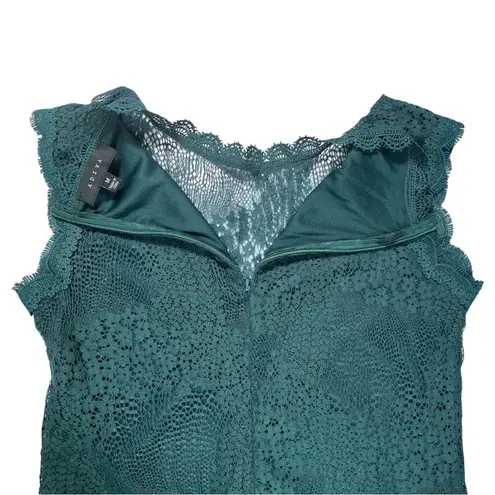 Adiva Vintage Inspired Elegant Emerald Green Lace Sleeveless Top Women’s Medium