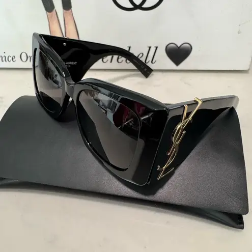 Yves Saint Laurent blaze logo Black Sunglasses