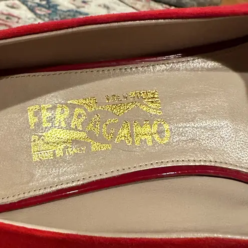 Salvatore Ferragamo Ferragamo Ilary Lipstick Red Suede Pointy Toe Pumps Kitten Heel Shoes 9.5