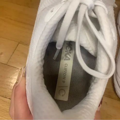 Hoka Clifton 9 Women's Sneakers in White