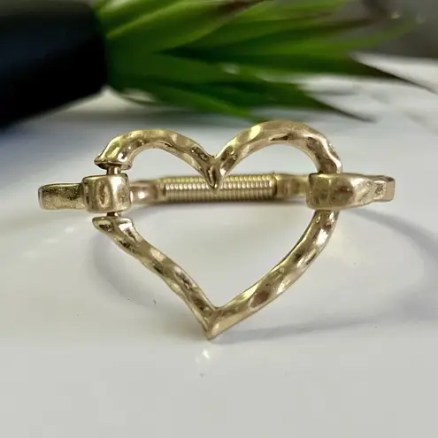 Gold Plated hammered Heart cuff bangle bracelet Stainles Steel Womens jewelry