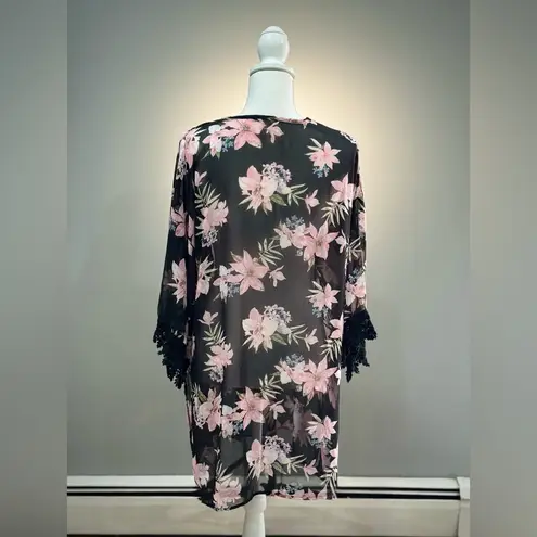 Pinkblush Black/Pink Caftan Size L EUC