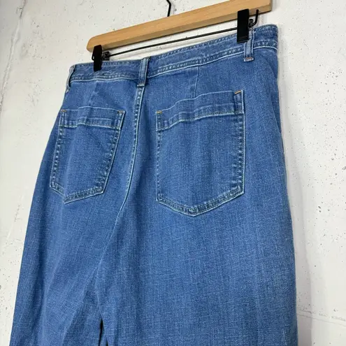 Gap  High Rise Wide Leg Crop Jeans Medium Wash Trendy Style 12