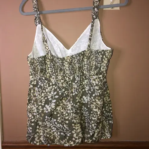 Tommy Bahama  Olive Branch Silk Blend Smocked Tank Top Green Size 10