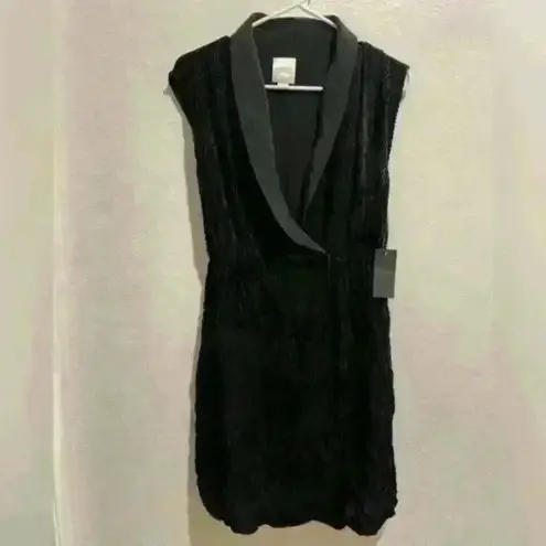 Line and Dot NWT REVOLVE  V-neck 100% silk‎ black mini dress