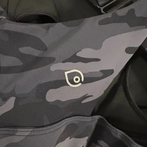 Sweat & Milk Camouflage Nursing Sports Bra Clip Front Workout Gray Size M