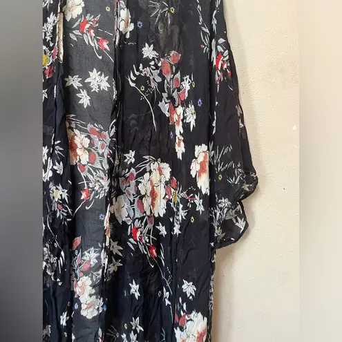 Quagga Women’s Black White Floral Bohemian Kimono Cardigan One Size Size undefined