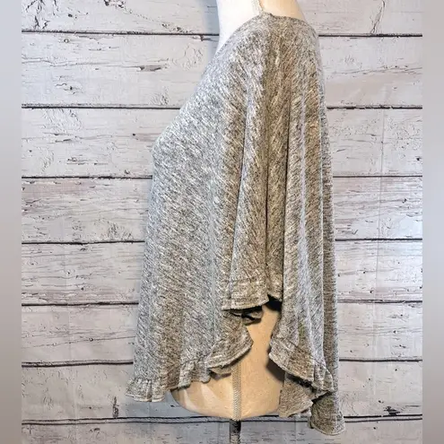 C&C California C & C CALIFORNIA Ruffled Poncho Gray-OS