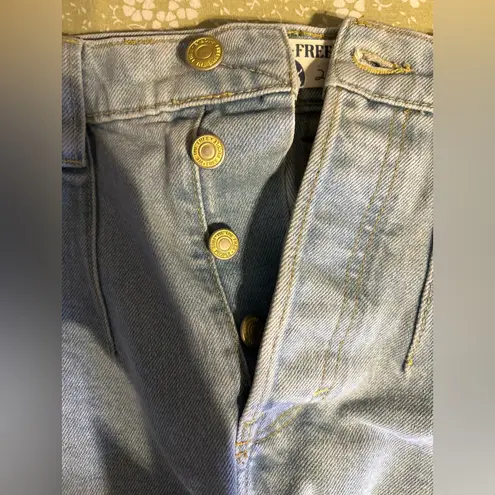 We The Free  A New Day Women’s Size 29 Mid Rise Straight Leg Jeans