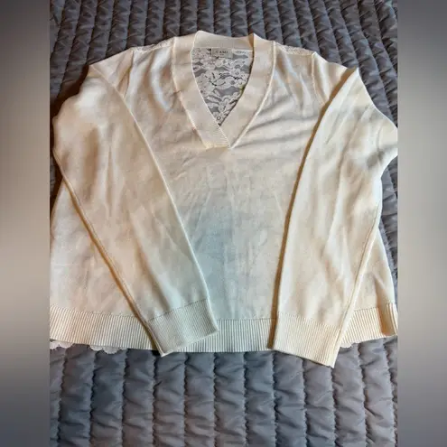 Cami NYC Light Cream Lace Back
Long Sleeve Sweater /blouse size S