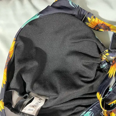 Hanna Nikole Womens Swimsuit Dress Sunflower Print Asymmetrical Hem Blue Yellow Size 18W