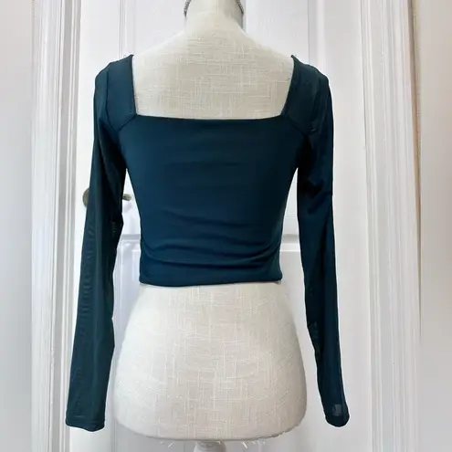 Kirious Green Fitted Crop Top with sheer sleeves Size XS