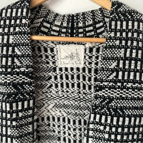 Anthropologie Angel of the North Open Front Sweater Vest