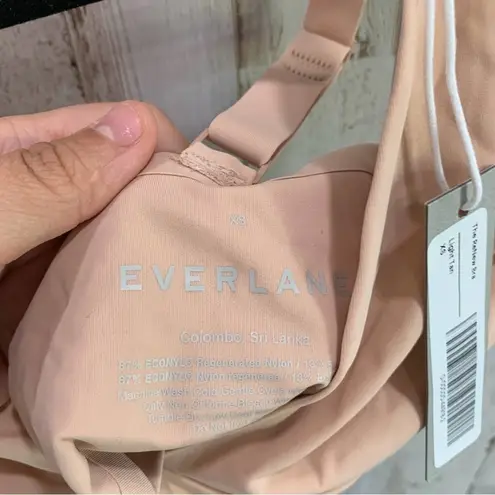 Everlane  ReNew The Invisible Bra Light Tan NWT Seamless Tagless Hook Back