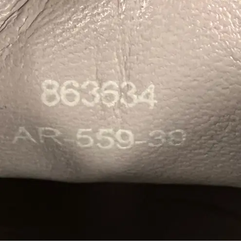 Boden USA Boden sage green lace up suede oxfords size 38