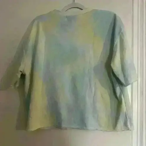 Princess Polly  Green Blue Tie Dye Boxy Tee sz:4. Pastel green blue tie dye tee.