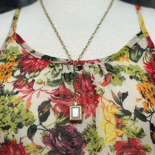 Poetry Floral Crochet Lace Trim Cami Top