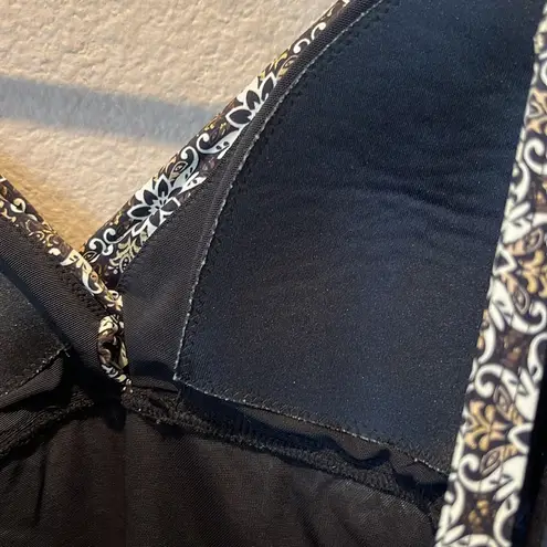 Nip Tuck Women’s Slimming Swimsuit One Piece Black Gold Tan White Size 6