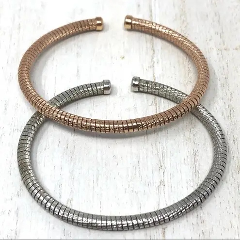 Sterling Silver minimalist textured cuff set, made in Italy - NWOT