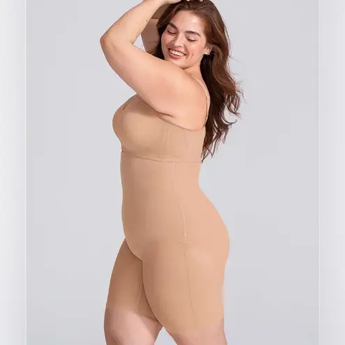 NEW Honeylove Superpower Shorts Tan Size L