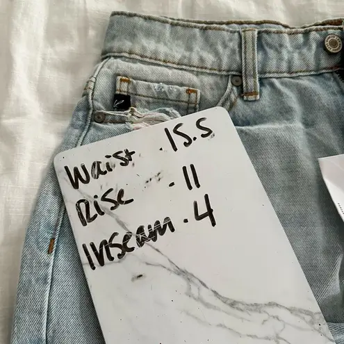 Kancan Women’s Blue Denim Medium Distressed Rainbow Jean Shorts New NWT