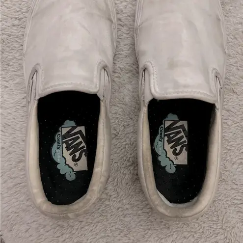 Vans White classic slip ons Size 8 Women’s