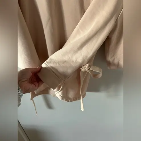 Cuyana Short Sleeve Sweatshirt with Tassels in Blush Pink size XL