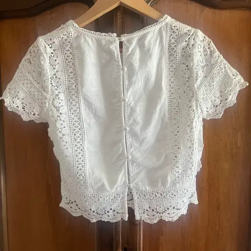 Abercrombie & Fitch ABERCROMIE & FITCH White 100% Cotton Crochet Eyelet Top Size Small