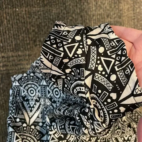 Deb Black and white design strap medium romper with side pockets