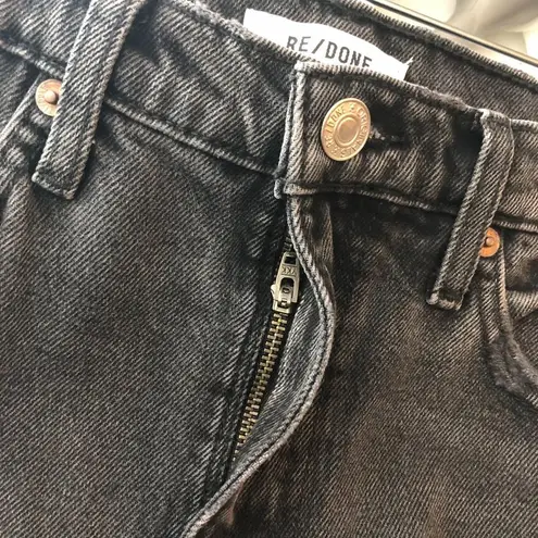 RE/DONE Womens Jeans 70s Straight Worn Black With Rip 25