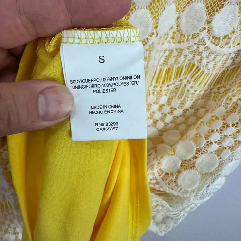 Tiana B Dress S Yellow Lace Overlay Mini Bodycon Retro Cottagecore Feminine Mod