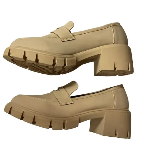 Sincerely Jules Dylan Loafer Chunky Heels Size 10M Tan Beige Faux Leather