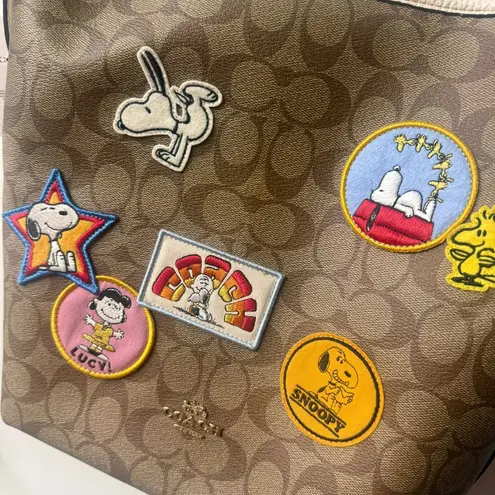 Coach  X Peanuts Val Duffle Signature Canvas Leather With Varsity Patches C4112 - Image 4