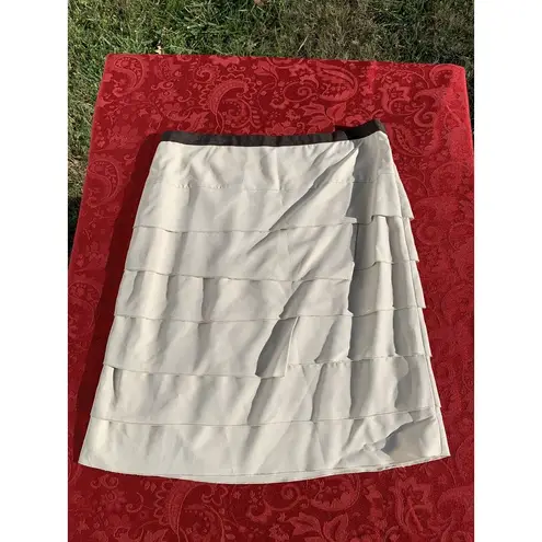 Larry Levine Stretch Skirt Size 14 Tiered Pencil Ruffle Skirt Beige Brown