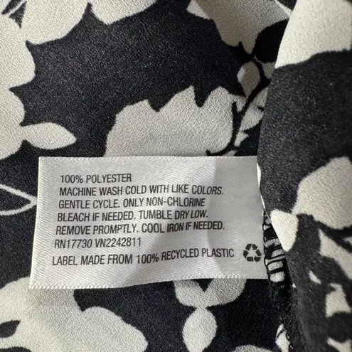 Ava & Viv 4X-Large Tunic Top Floral V-Neck Roll-Tab Sleeve Semi-Sheer Hi-Low Hem