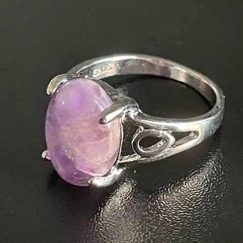 Amethyst S925 purple woman silver ring size 8