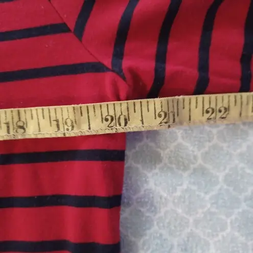 Kathy Ireland womens eyehole top blouse red w black stripe L