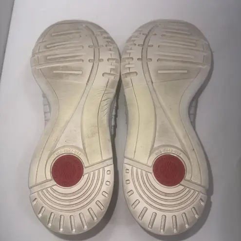 FitFlop White Knit Sports Minimalist Gym Athletic Shoes Sneakers Women's Size 10