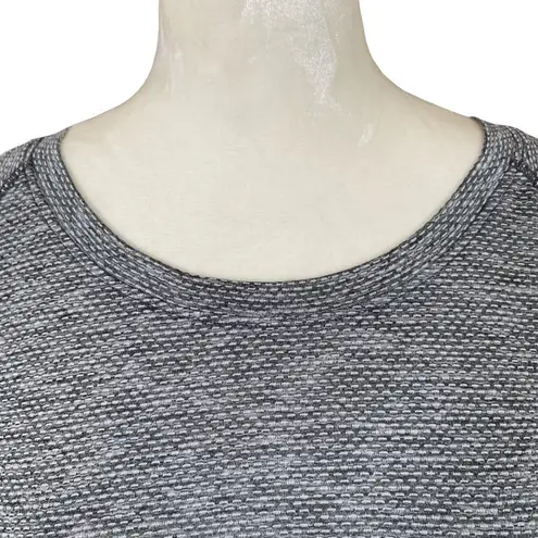 Avia women's XL gray heather stretchy pullover short sleeve crew neck t-shirt